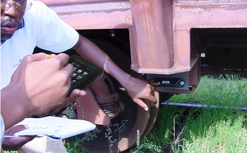 ABS抗金屬標(biāo)簽賦能多領(lǐng)域