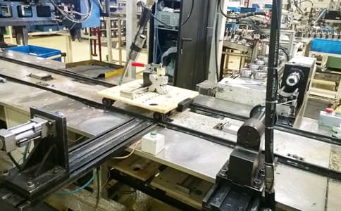 RFID耐高溫標(biāo)簽UT8427應(yīng)用于工業(yè)產(chǎn)線